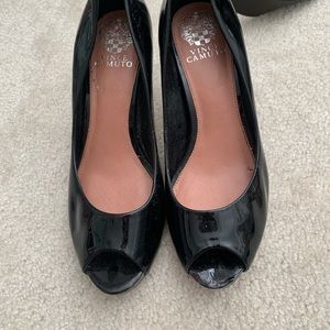COPY - Vince Camuto heels